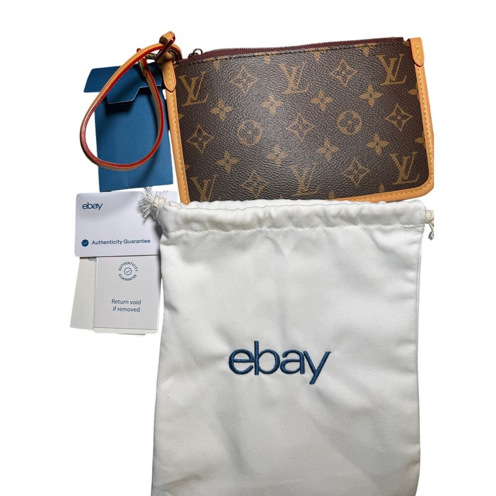Louis Vuitton Neverfull Pochette Monogram Canvas Wristlet Pouch w COA